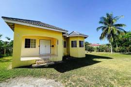 3 Bedrooms 3 Bathrooms, House for Sale in Ocho Rios