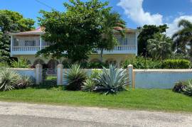 7 Bedrooms 7 Bathrooms, House for Sale in Tower Isle