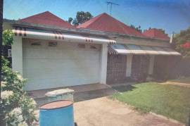 3 Bedrooms 2 Bathrooms, House for Sale in White House WD