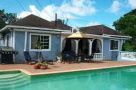 6 Bedrooms 5 Bathrooms, House for Sale in Ocho Rios