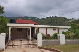 3 Bedrooms 2 Bathrooms, House for Sale in Red Hills