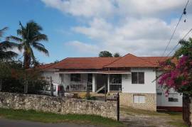 9 Bedrooms 6 Bathrooms, House for Sale in Montego Bay