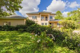 4 Bedrooms 4 Bathrooms, House for Sale in Mandeville