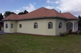 4 Bedrooms 4 Bathrooms, House for Sale in Mandeville