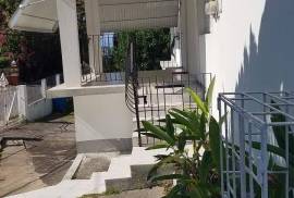 5 Bedrooms 3 Bathrooms, House for Sale in Saint Ann's Bay