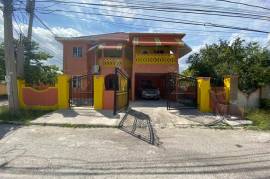 8 Bedrooms 5 Bathrooms, House for Sale in Spanish Town