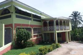 6 Bedrooms 4 Bathrooms, House for Sale in Spanish Town