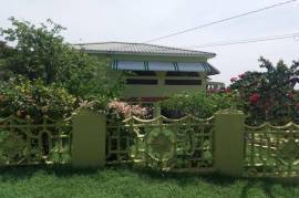 6 Bedrooms 4 Bathrooms, House for Sale in Spanish Town