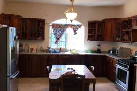 4 Bedrooms 4 Bathrooms, House for Sale in Black River