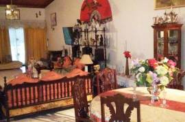 5 Bedrooms 3 Bathrooms, House for Sale in Kingston 19