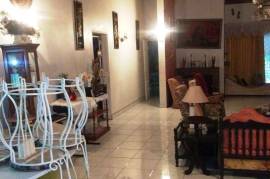 5 Bedrooms 3 Bathrooms, House for Sale in Kingston 19