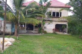 4 Bedrooms 3 Bathrooms, House for Sale in Savanna-La-Mar