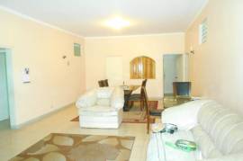 6 Bedrooms 5 Bathrooms, House for Sale in Ocho Rios