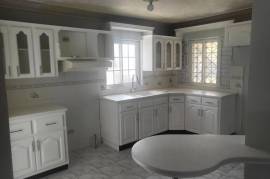 4 Bedrooms 3 Bathrooms, House for Sale in Greater Portmore