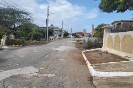 4 Bedrooms 3 Bathrooms, House for Sale in Greater Portmore