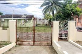 6 Bedrooms 3 Bathrooms, House for Sale in Montego Bay