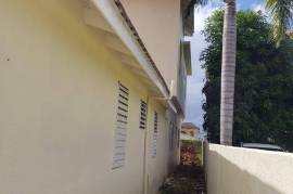 6 Bedrooms 3 Bathrooms, House for Sale in Montego Bay