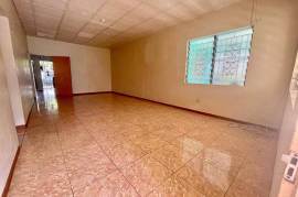 5 Bedrooms 3 Bathrooms, House for Sale in Kingston 10