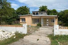 5 Bedrooms 3 Bathrooms, House for Sale in Kingston 10