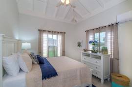 3 Bedrooms 2 Bathrooms, House for Sale in Tower Isle