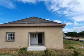 3 Bedrooms 3 Bathrooms, House for Sale in May Pen