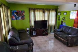 3 Bedrooms 3 Bathrooms, House for Sale in Christiana