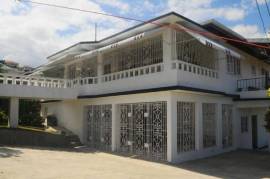 6 Bedrooms 4 Bathrooms, House for Sale in Tower Isle