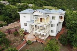 9 Bedrooms 4 Bathrooms, House for Sale in Top Hill