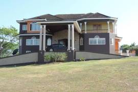 5 Bedrooms 5 Bathrooms, House for Sale in Bog Walk