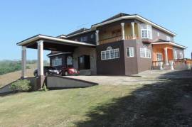 5 Bedrooms 5 Bathrooms, House for Sale in Bog Walk