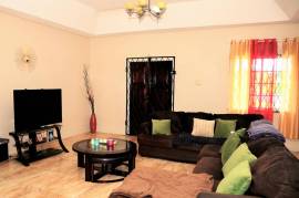 5 Bedrooms 3 Bathrooms, House for Sale in Junction