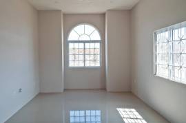 3 Bedrooms 2 Bathrooms, House for Sale in May Pen