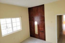 3 Bedrooms 3 Bathrooms, House for Sale in Greater Portmore