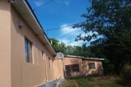 8 Bedrooms 4 Bathrooms, House for Sale in Mandeville