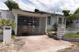 3 Bedrooms 3 Bathrooms, House for Sale in Kingston 6