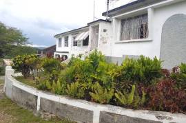 9 Bedrooms 5 Bathrooms, House for Sale in Mandeville