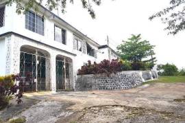 9 Bedrooms 5 Bathrooms, House for Sale in Mandeville