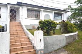 9 Bedrooms 5 Bathrooms, House for Sale in Mandeville