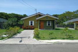 2 Bedrooms 2 Bathrooms, House for Sale in Ocho Rios