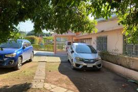 4 Bedrooms 3 Bathrooms, House for Sale in Kingston 20