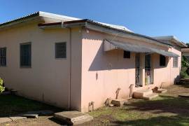 4 Bedrooms 3 Bathrooms, House for Sale in Kingston 20