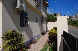 7 Bedrooms 4 Bathrooms, House for Sale in Old Harbour