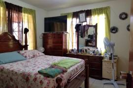 4 Bedrooms 3 Bathrooms, House for Sale in Mandeville