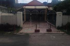 4 Bedrooms 3 Bathrooms, House for Sale in Kingston 20