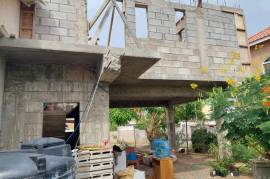 2 Bedrooms 1 Bathrooms, House for Sale in Greater Portmore