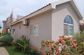 2 Bedrooms 1 Bathrooms, House for Sale in Greater Portmore