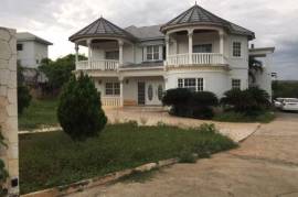 5 Bedrooms 5 Bathrooms, House for Private in Greater Portmore