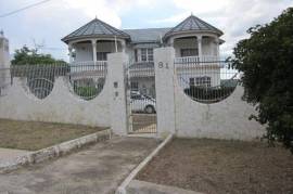 5 Bedrooms 5 Bathrooms, House for Private in Greater Portmore