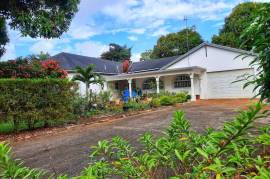 3 Bedrooms 3 Bathrooms, House for Sale in Linstead