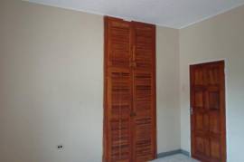 6 Bedrooms 5 Bathrooms, House for Sale in Mandeville